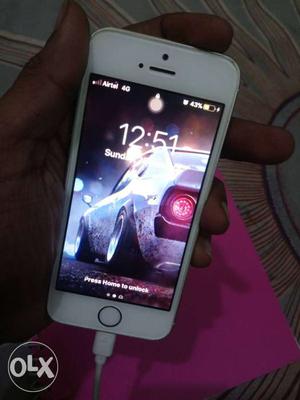 Iphone 5s 16gb iOS11.2 Excellent working phone and