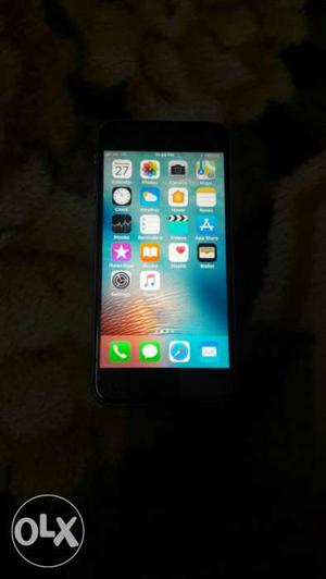 Iphone 6s 128 gb space grey with chargar hedfone