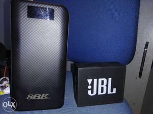 JBL Bluetooth speaker + power bank mh Both