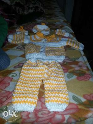 Kid's sweater set for sale