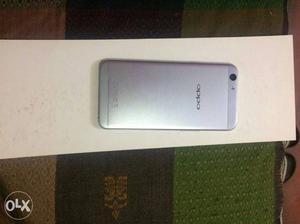Oppo F1s 32 gb, with excellent condition include