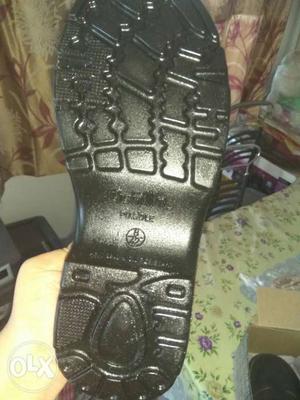 Safety shoe size 8 no, new unpacked condition,