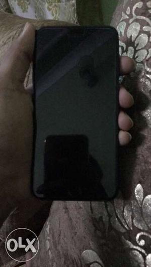 Very good condition iphone gb to urgent
