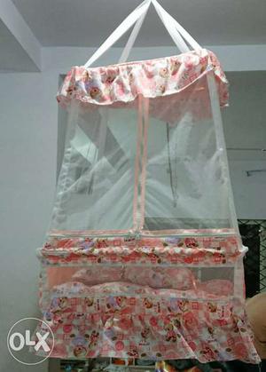 White And Pink Floral Organizer
