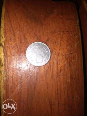 25 paise India old coin