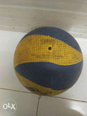 One month use volleyball in good condition in blue and