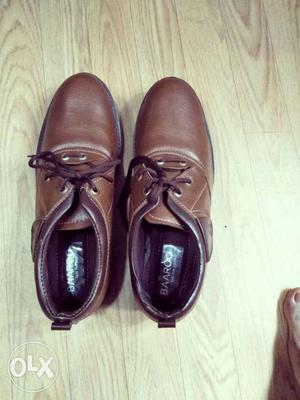 Baroo zing shoes, 9size, new, good quality, brown.
