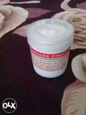 Fairness cream for Men & Women enriched with