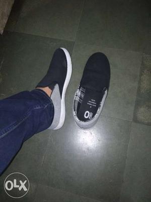 New shoes bought it 7 days ago good casual shoes