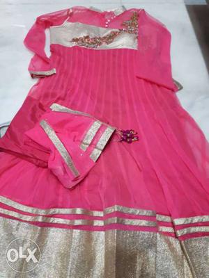 Pink And Gray Floral Sari Traditional Dress