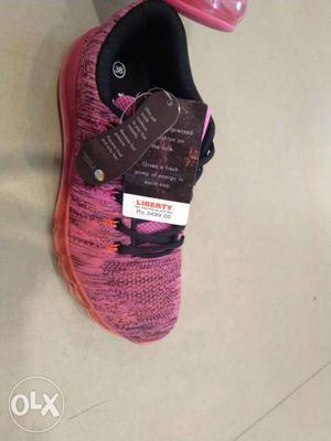 Size 38 Pink And Black Liberty Low-top Sneaker
