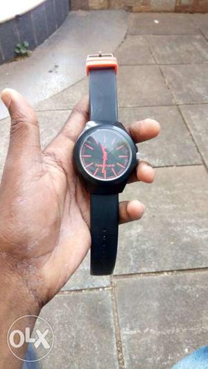 Fastrack watch only 5 months used good condition
