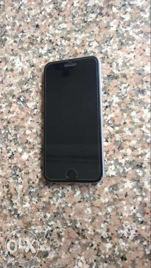 IPhone 6 space grey in perfect condition. iOS 11
