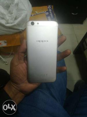 Oppo F1s 64gb in brand new condition with box and