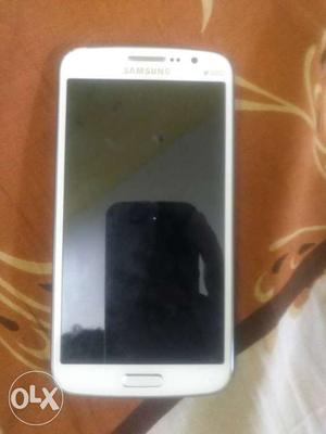 Samsung Galaxy grand 2 duos in good condition...