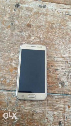 Samsung j2 in good condition 1 year old,with