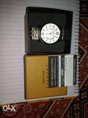 100 % Brand New LAURELS watch with Date funtion
