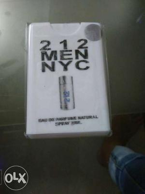 212 MEN NYC Eau De Parfume Box