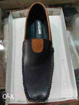 Black pure leather Loafer shoes for sale