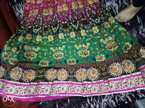 Multicolor gown in very good condition with
