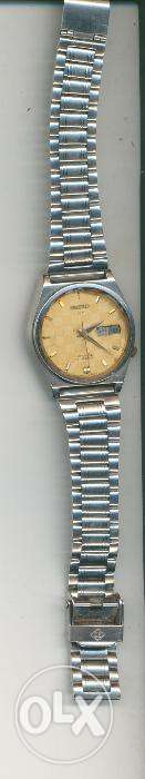 Seiko-5 automatic day and date gents wrist watch