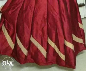 Women's Red And Beige Skirt