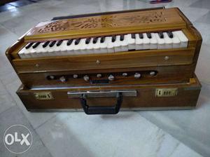 3 months old double harmonium in brand new