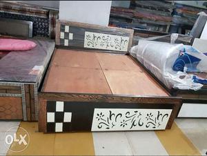 6x5 plywood double bed brand new and best quality