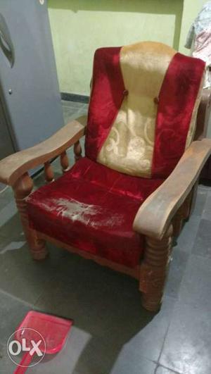 One armchair available on urgent sale