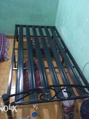 Rectangular Black Steel bed for sell