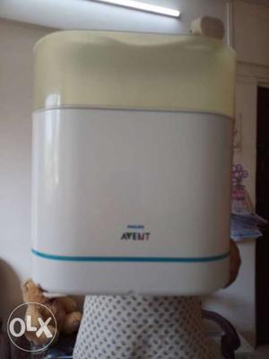 Sanitizer machine.Philips product