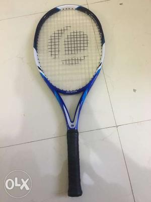 Artingo tennis racquet and it’s cover on sale