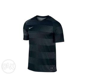 Black And Gray Nike Dri-fit Shirt
