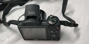 Black Canon Powershot SX500 IS