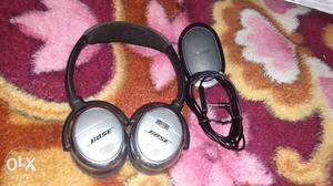 Bose quite comfort 3,with battery, charger and