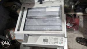 Cannon photostat machine good condition itrested