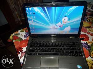 Dell i3 laptop, Very good condition call at