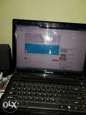 HCL Laptop 2gb RAM/front camera with