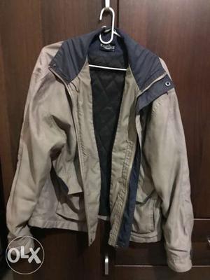 Jacket M size in a good condition. price slightly