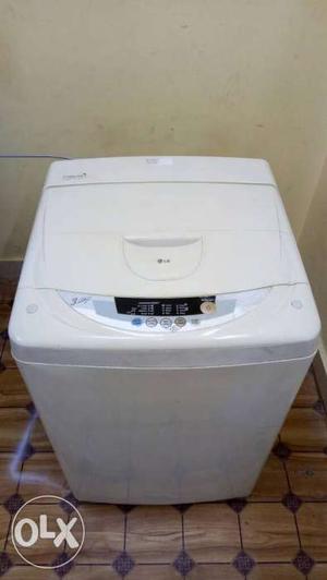 LG White Top-load 6.5kg washing machine free home delivery