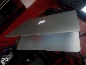 MacBook Air i5 4 gb ram, 128gb Flash Drive Brand new