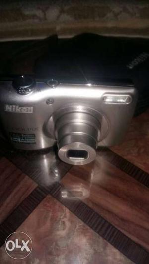 Nikon camera in good condition with double