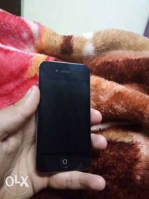 Sell iPhone-4s.. Superb Condition, Scratchless..