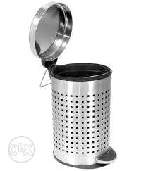 Stainless steel Padle Dust bin Sizes: 7x11 8x13 Mital Ind.