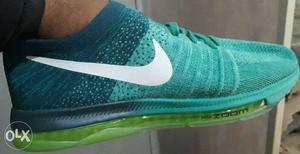 Teal And White Nike Zoom Sneaker