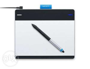 Wacom Intuos Small Pen & Touch Tablet Cth-480/s0-cx