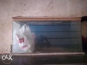 3 feet fish tank with cover for sale