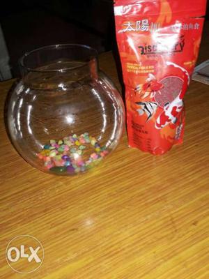Fish bowl and food is only 10 used full pack is