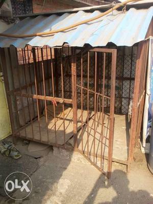 Heavy material dog cage for sell..more useful for