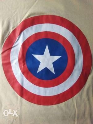Captain America half sleeve t-shirt.. L size